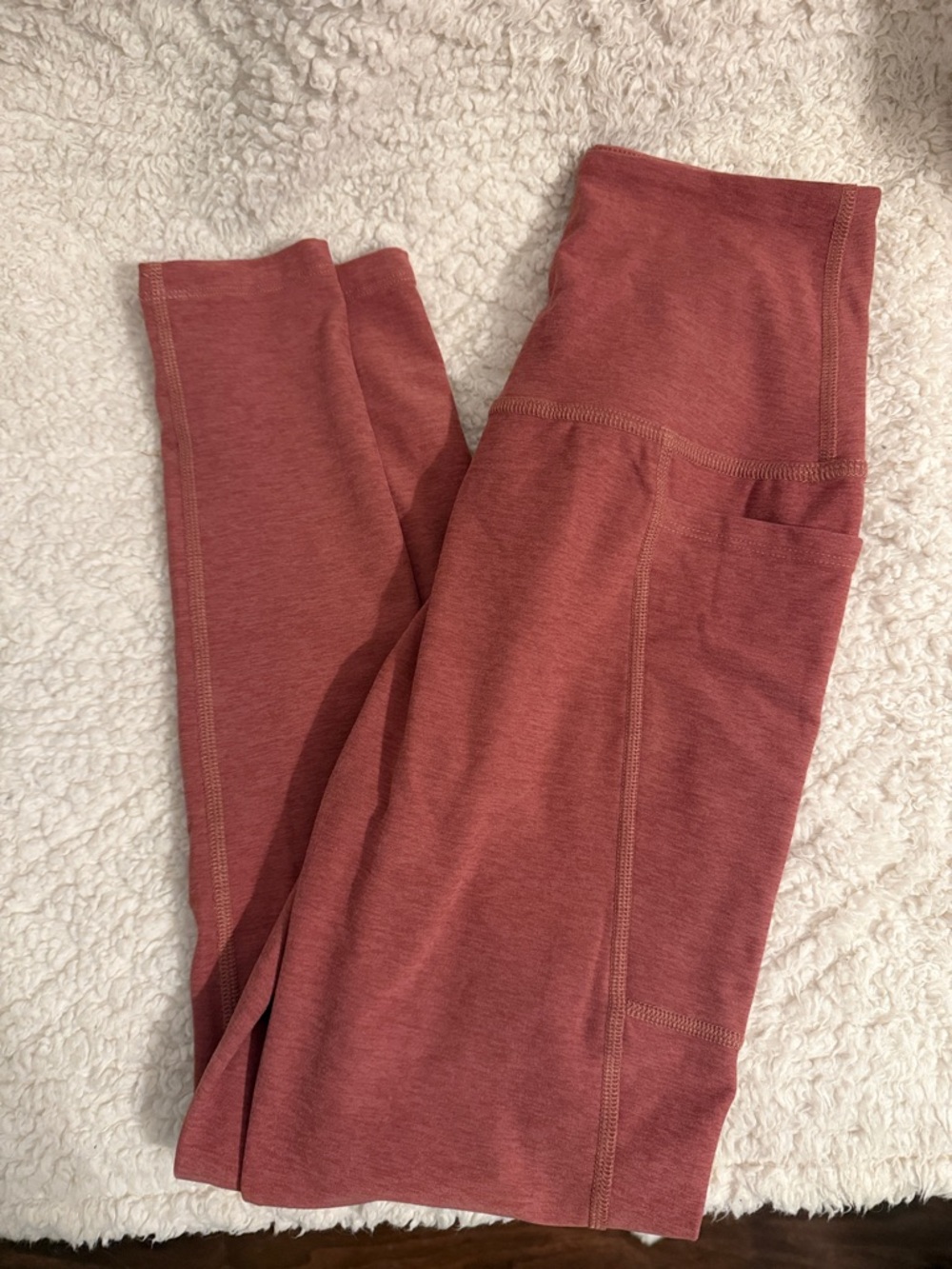 Beyond Yoga Mauve Rose High-Waist Leggings with Side Pocket